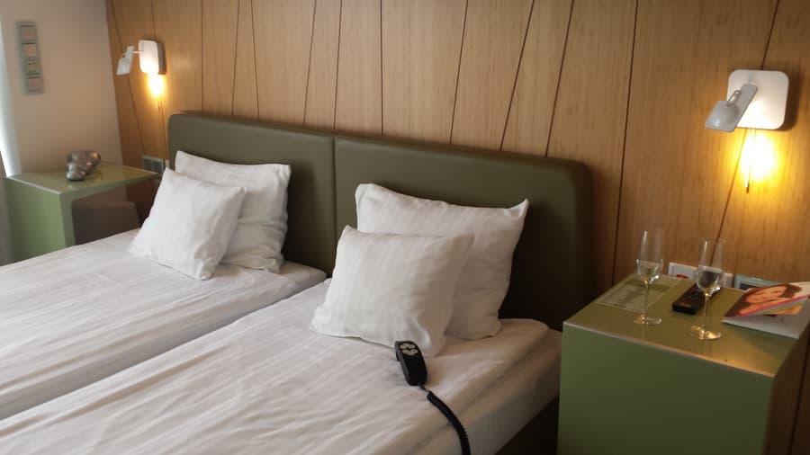 Hotel ZENA beauty & shopping center