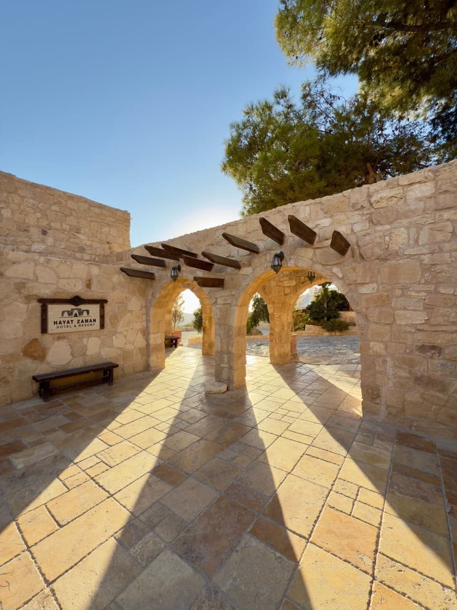 Hayat Zaman Hotel & Resort
