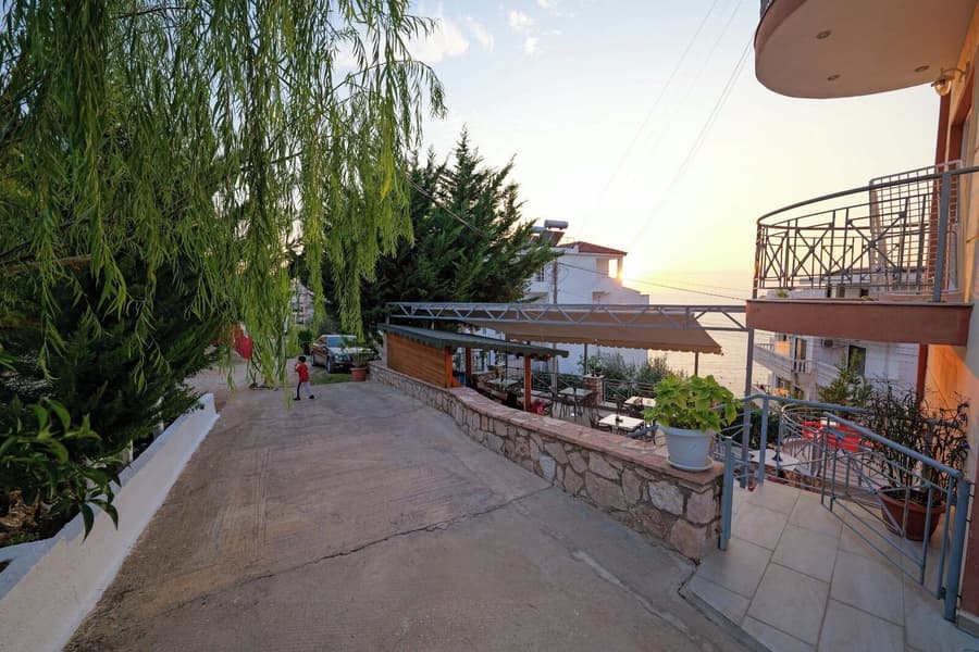 Unico ApartHotel