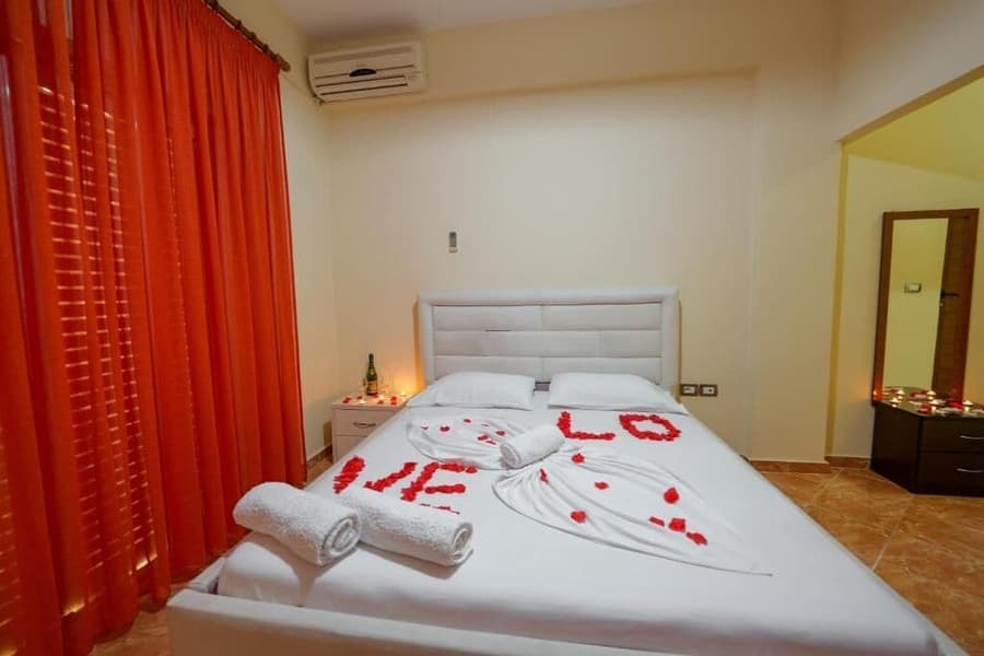 Unico ApartHotel
