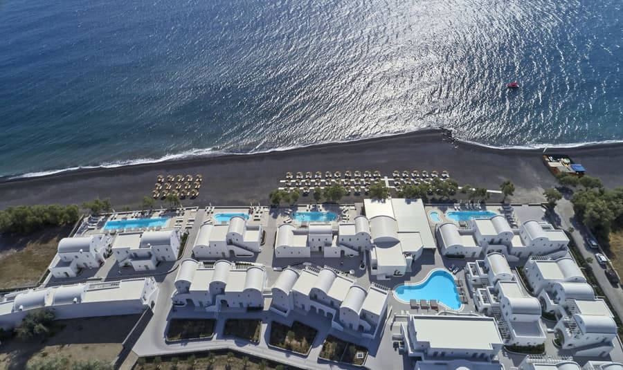 Costa Grand Resort & Spa