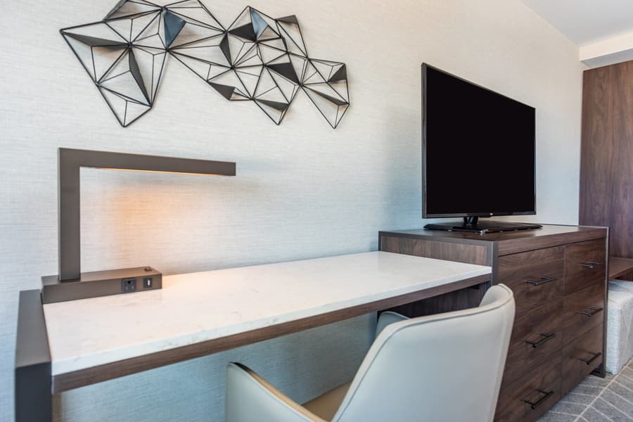 Holiday Inn Boston Logan Airport - Chelsea by IHG