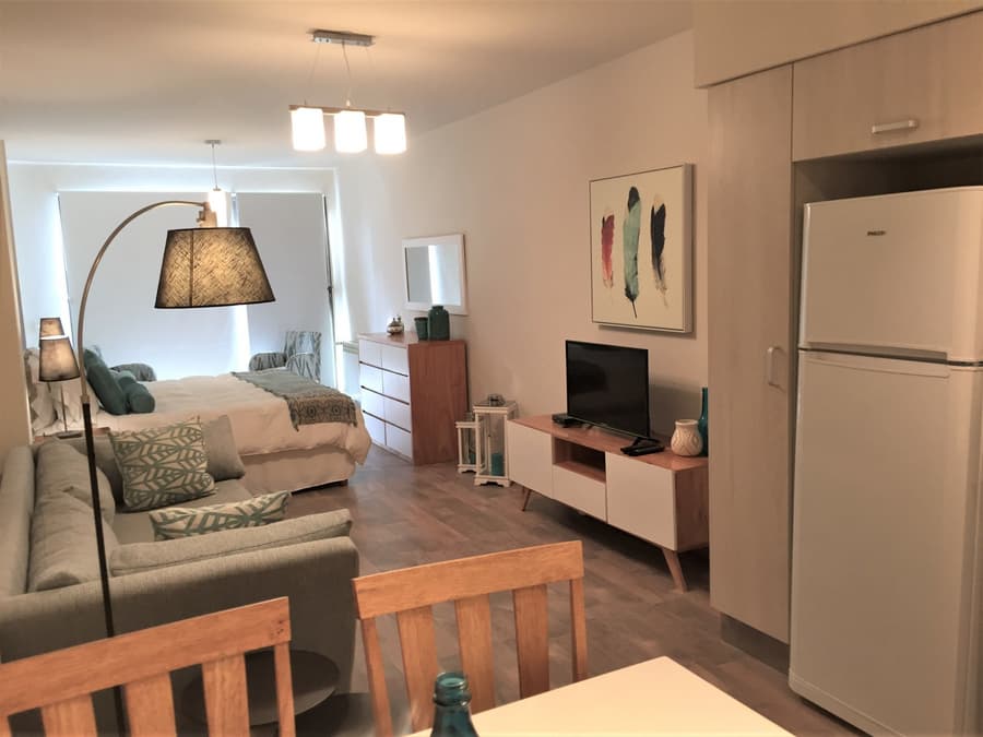 Urbana Suites & Studios 440