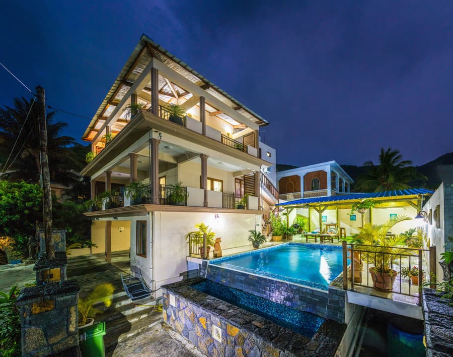 Blue Pearl Villa
