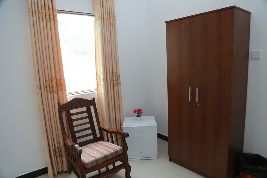 Osanda Guest