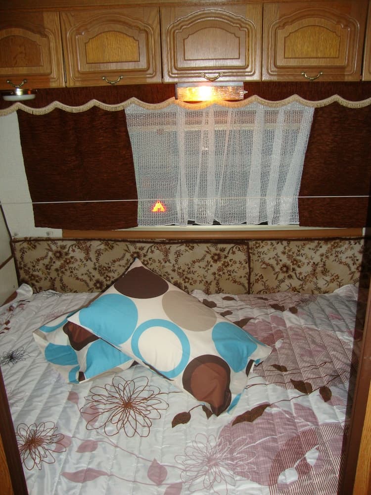 Camping  Pitsoni