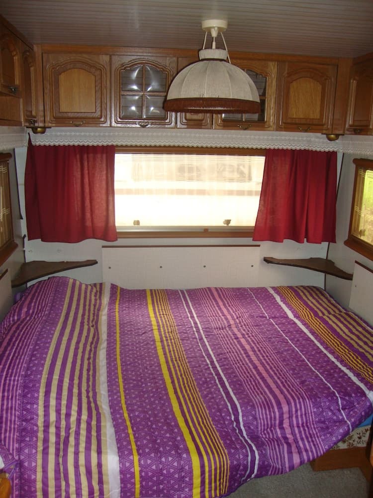Camping  Pitsoni