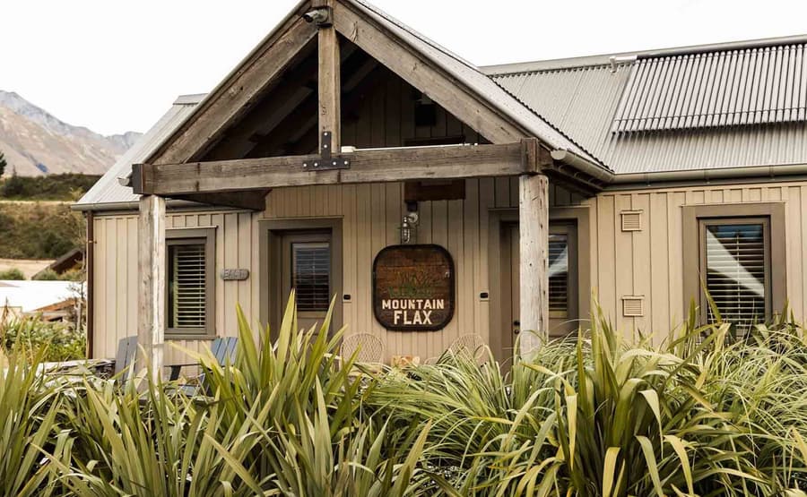 Headwaters Glenorchy Eco Lodge