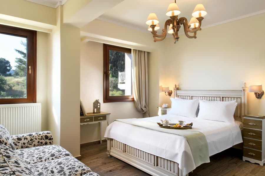 Villa D'Oro - Luxury Villas & Suites