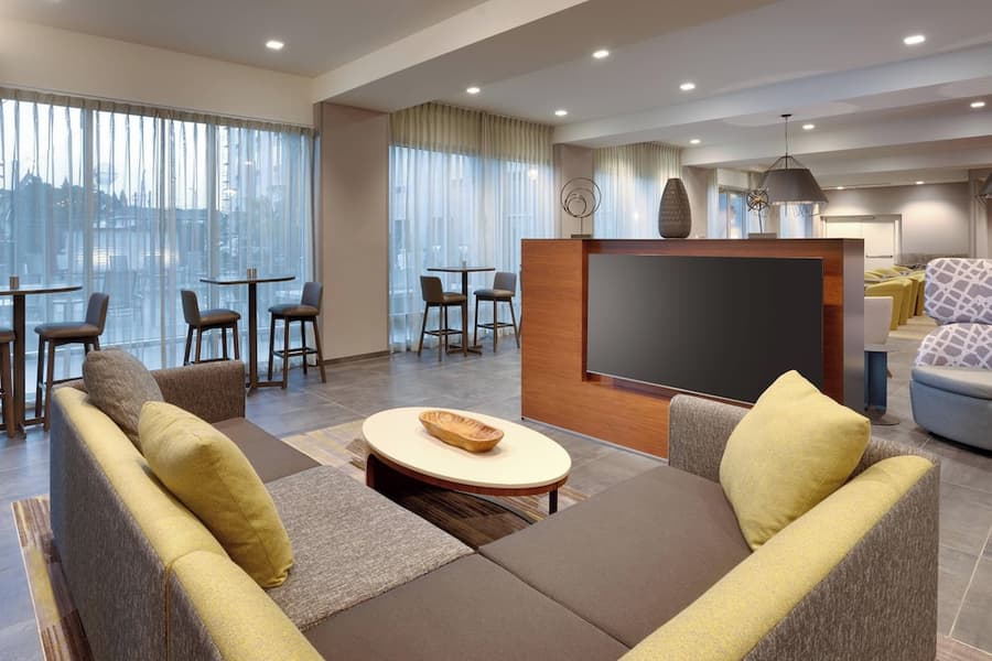 Courtyard by Marriott Los Angeles LAX/Hawthorne