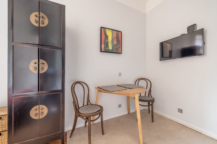 Baltic Design Apartments parking and self check-in