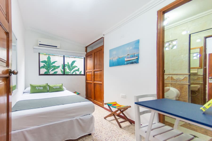 Hotel Ayenda Casa Cano 1805