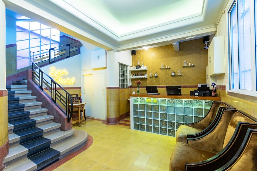 Mala Vecindad Beer Hotel