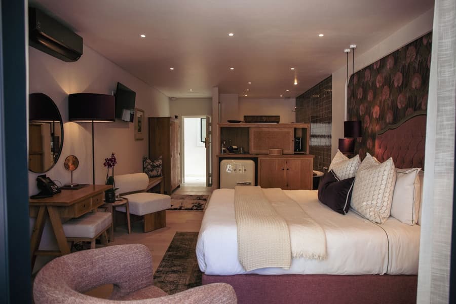 Le Petit Manoir Boutique Hotel