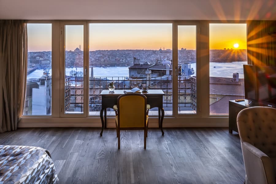 Ansen Suites