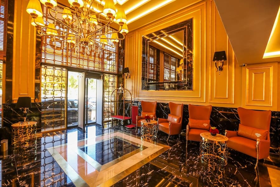 Suite Hotel Casa Diamond