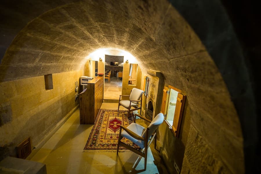 Maya Cave Hotel
