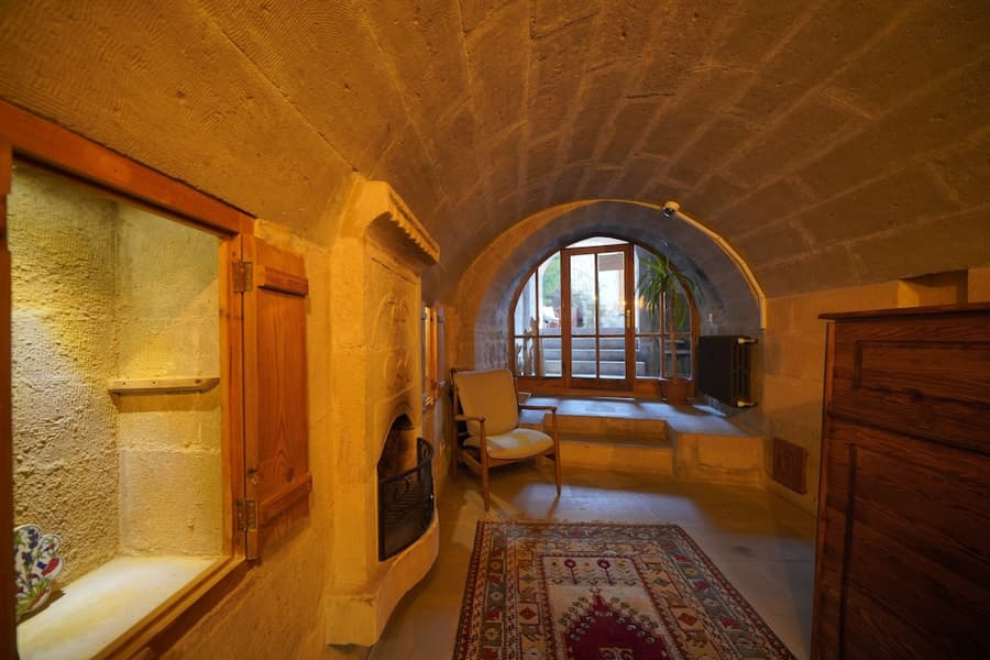Maya Cave Hotel