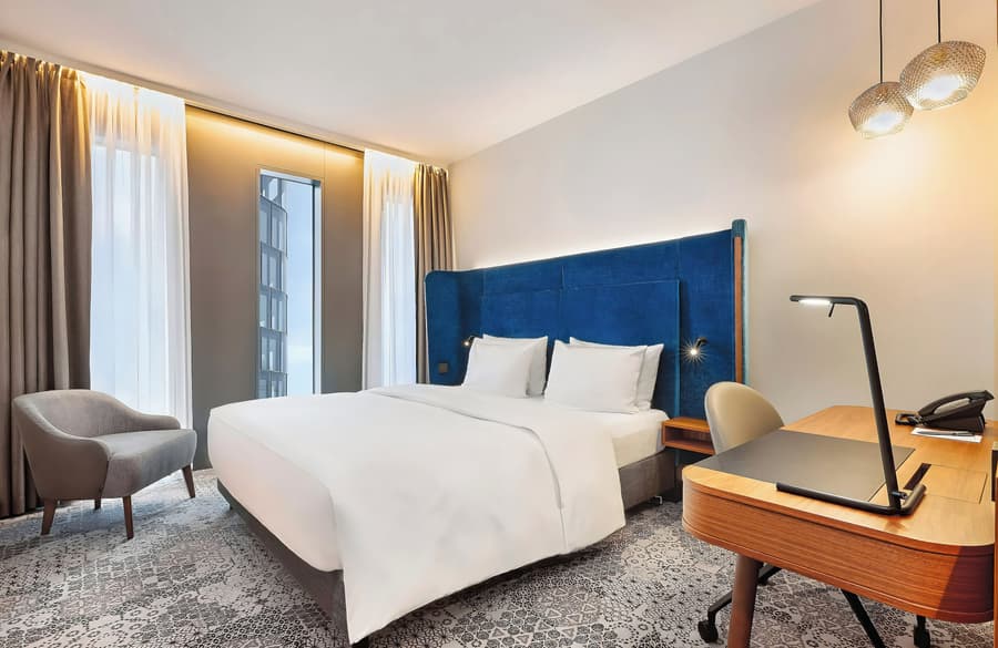 Leonardo Royal Hotel Munich Bavaria Towers