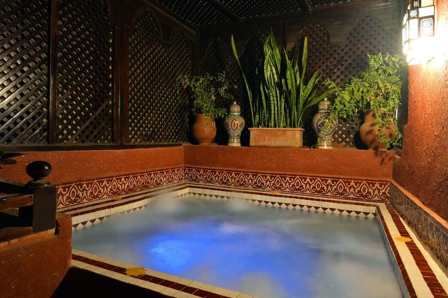 Riad La Porte Rouge By La Siredrah