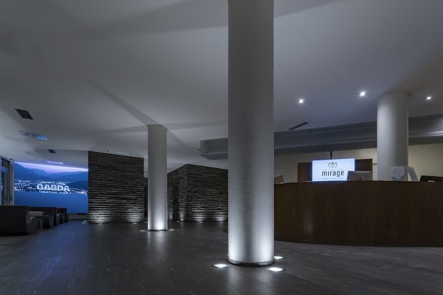 Lake Front Hotel Mirage