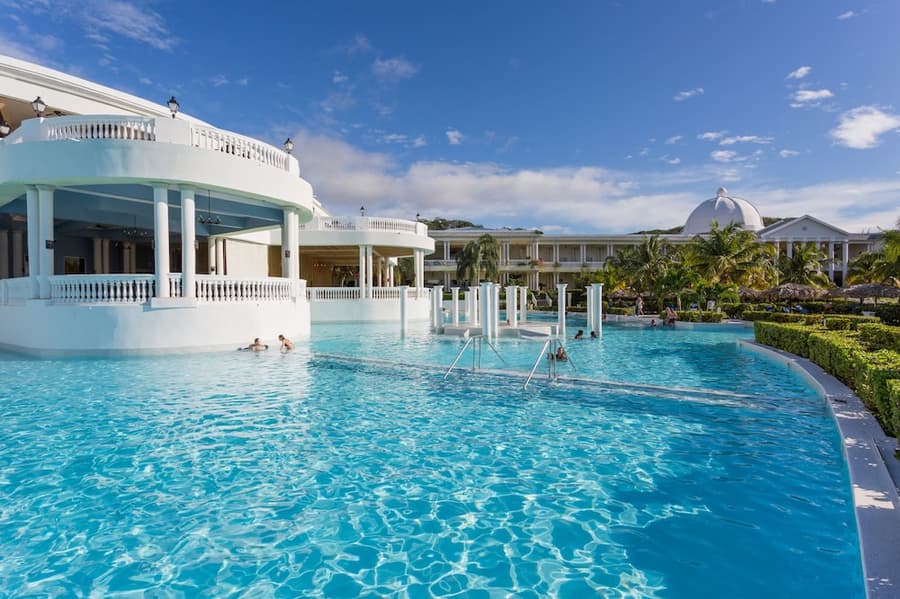 Grand Palladium Lady Hamilton Resort & Spa All Inclusive