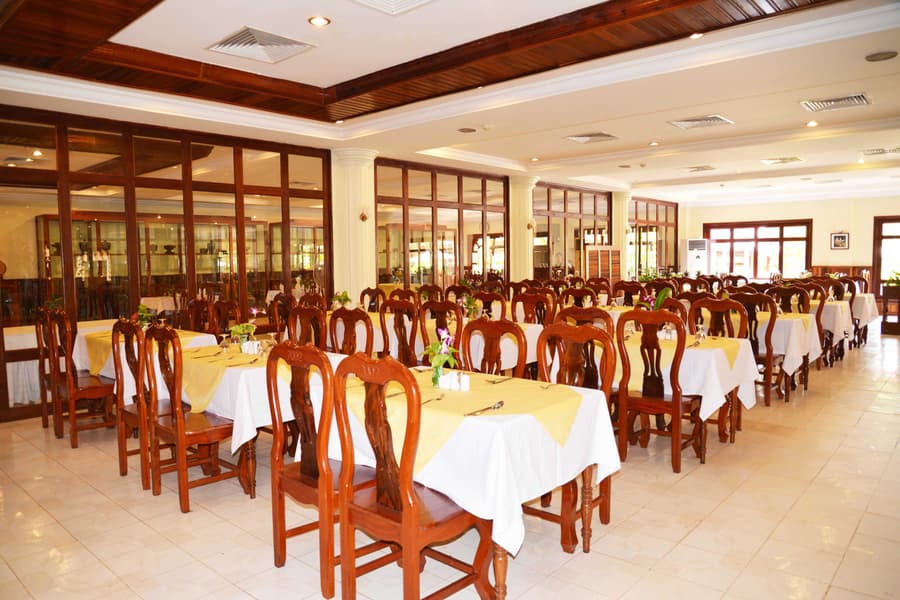 Angkor Hotel