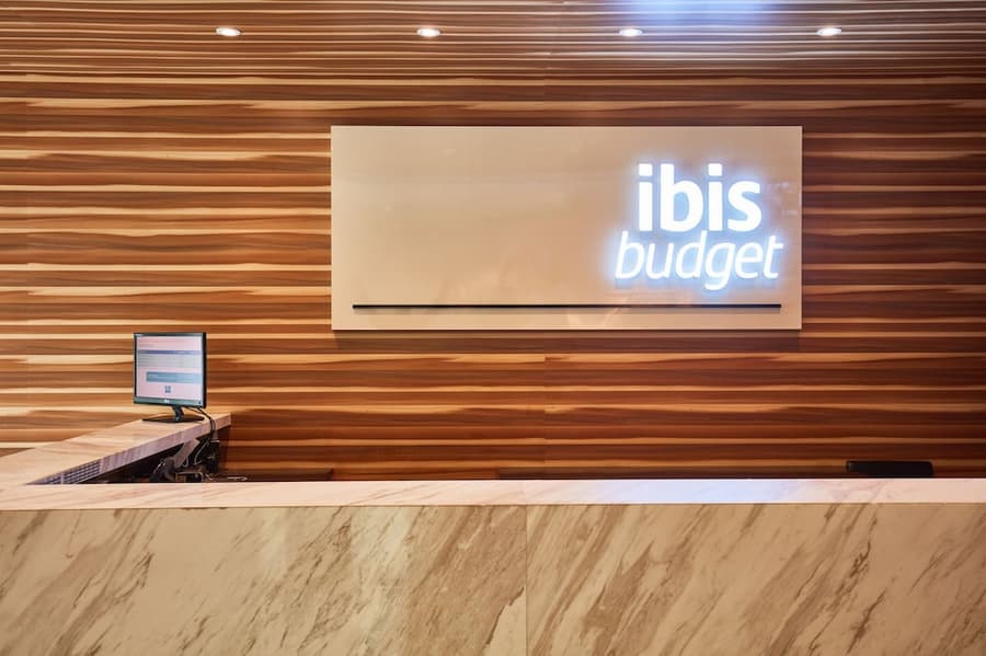 ibis budget Singapore Crystal