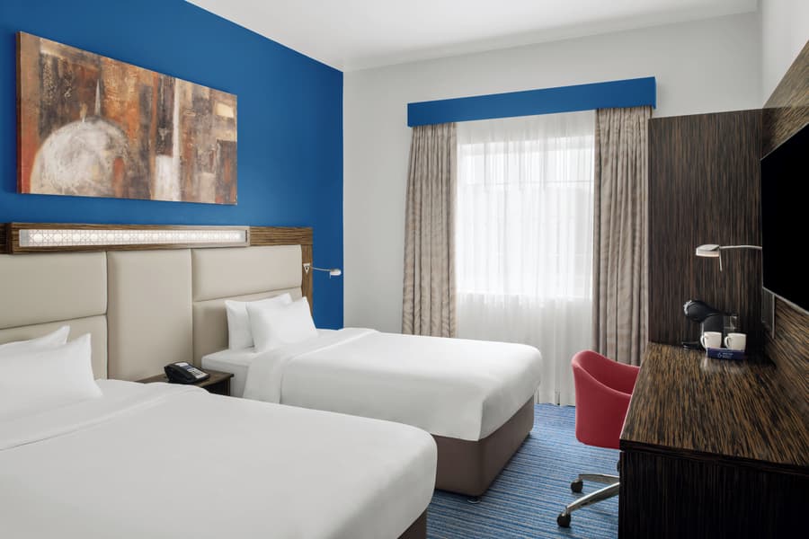 Holiday Inn Express Dubai Safa Park by IHG