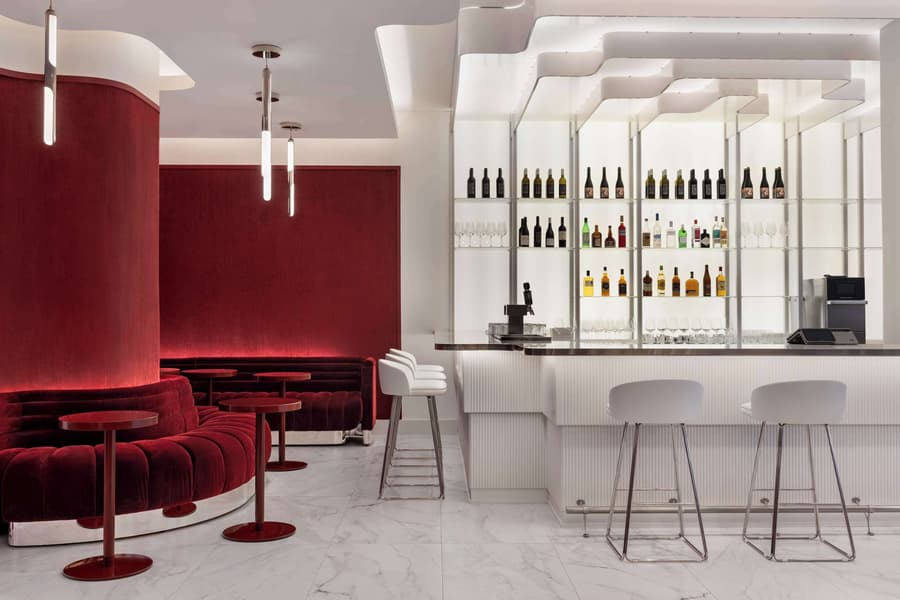 Revery Toronto Downtown, Curio Collection by Hilton