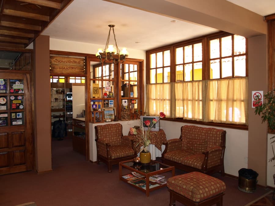 Qelqatani Hotel