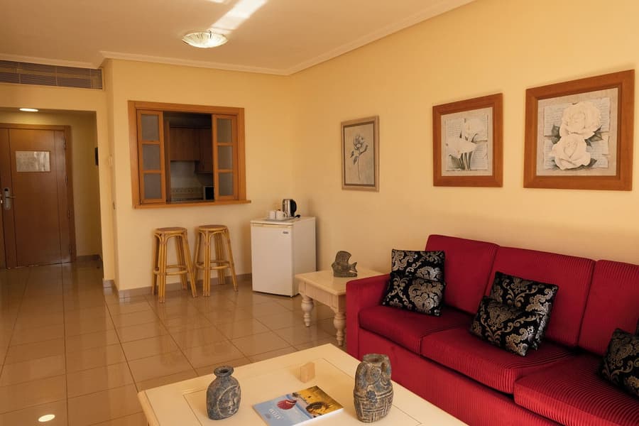 Grand Muthu Golf Plaza Hotel