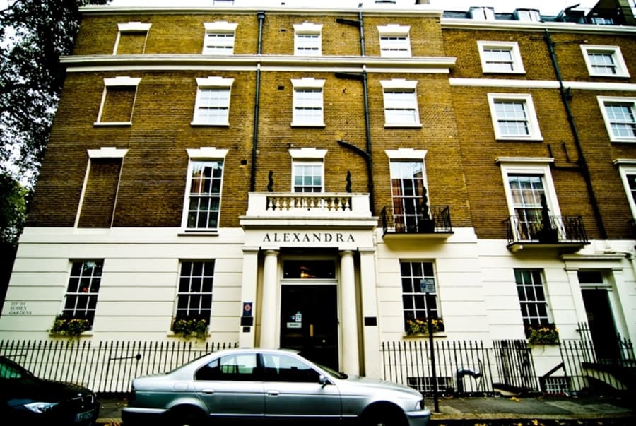 Alexandra Hotel