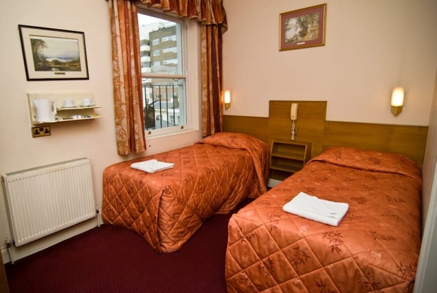Alexandra Hotel