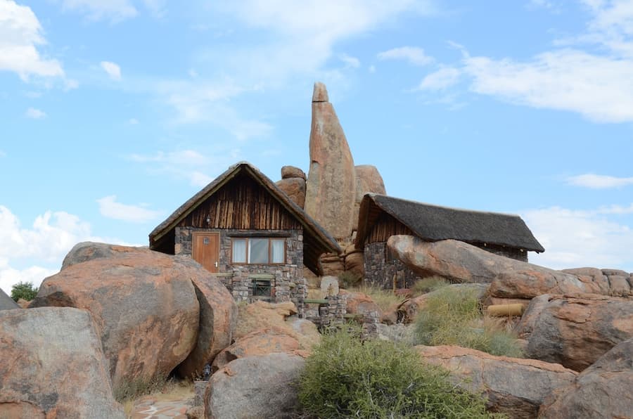 Canyon Lodge