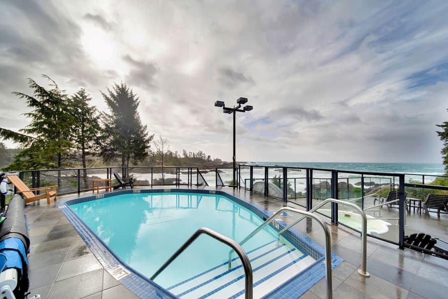 Black Rock Oceanfront Resort