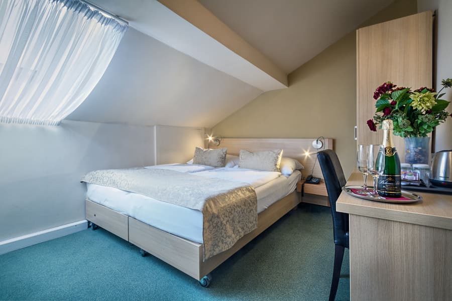 Hotel Taurus