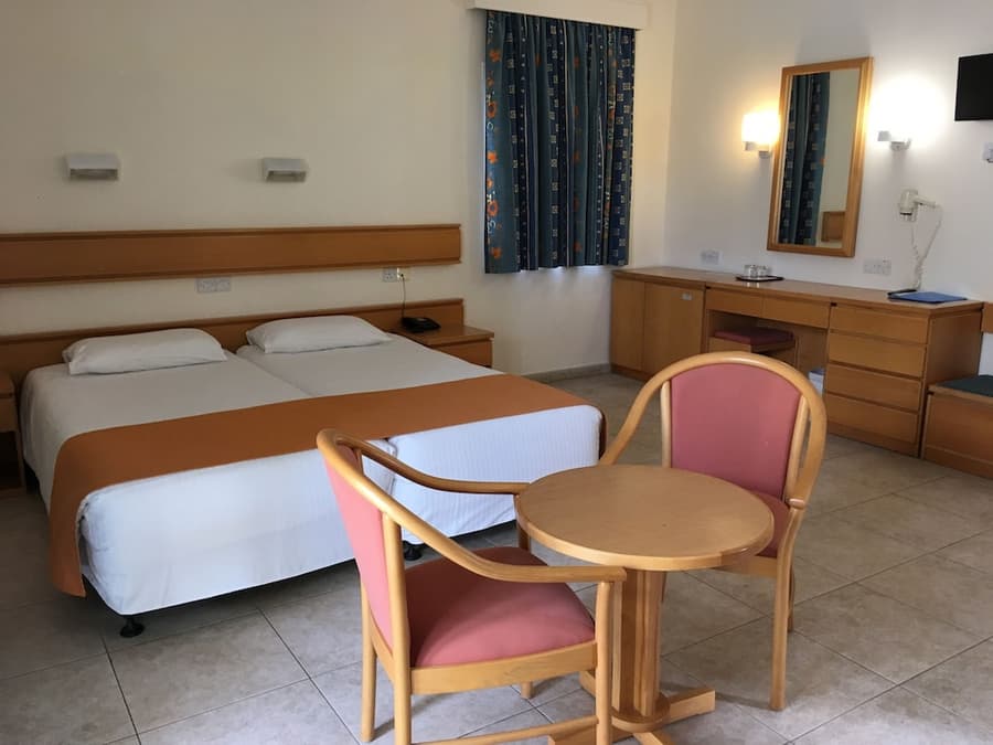 Kissos Hotel