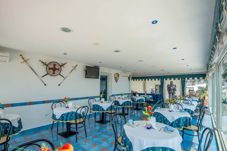 Riviera B&B Rooms and Apartament SEA-VIEW