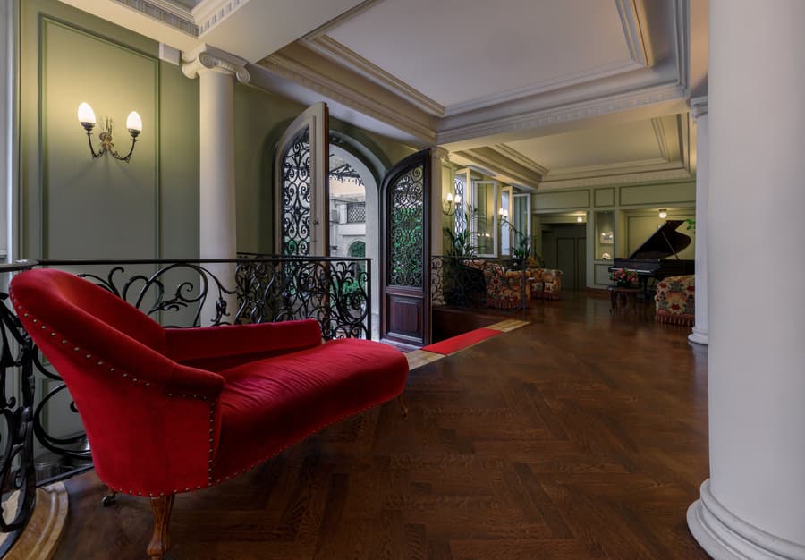 Hotel Locarno