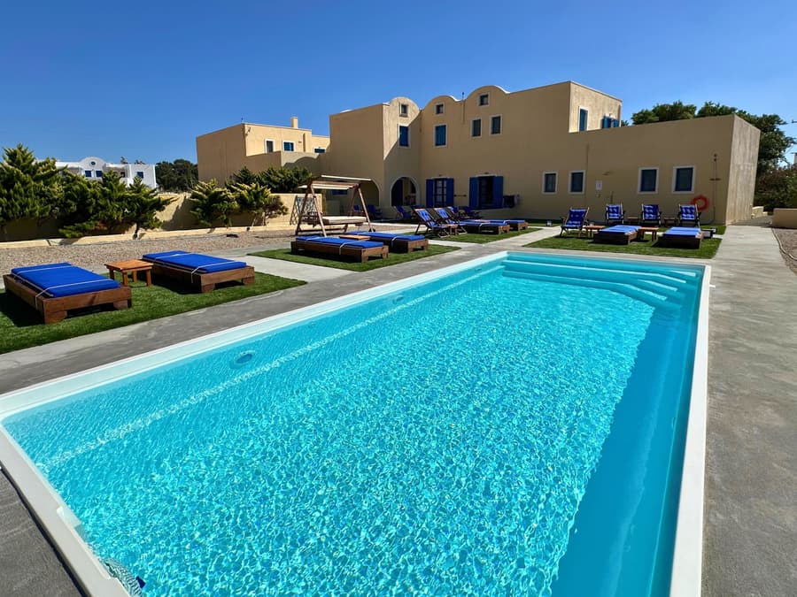 Irigeneia Hotel