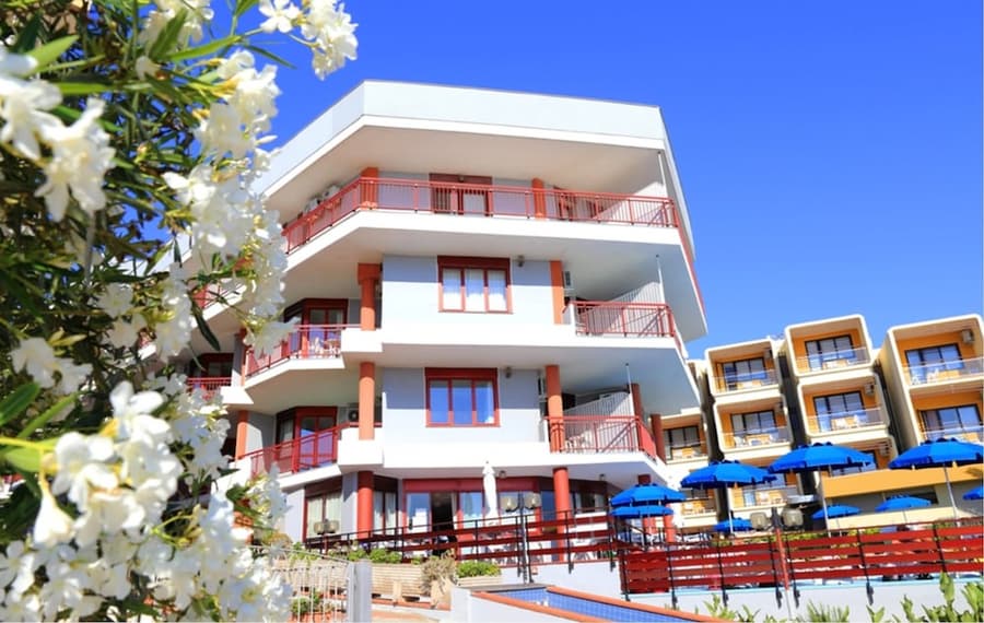 Hotel Soleado