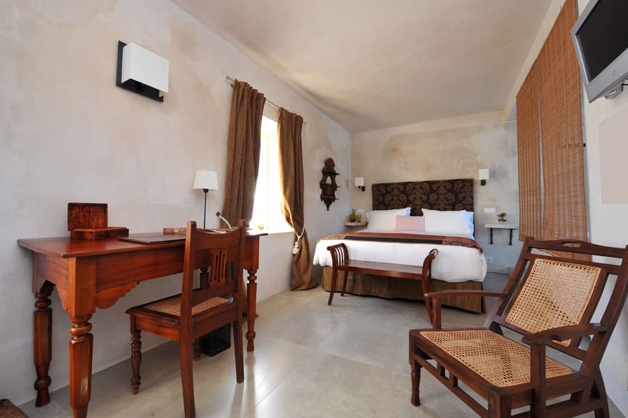 Boutique Hotel V-by Grupo Tribu