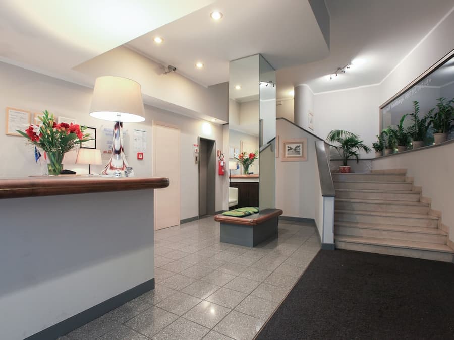 Residence House Aramis Down Town