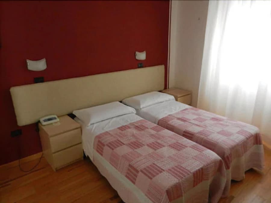 Hotel Paradiso