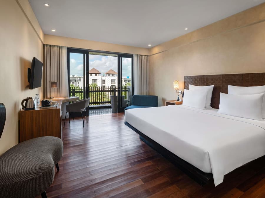 Pullman Bali Legian Beach