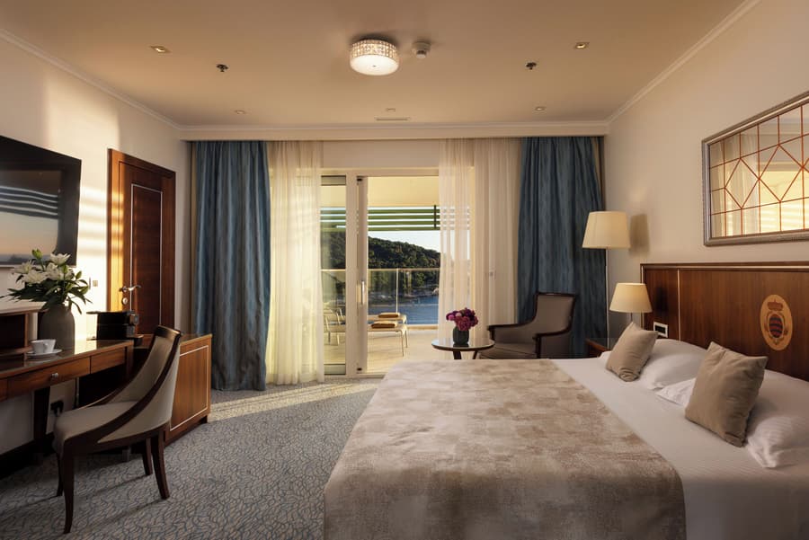 Hotel More