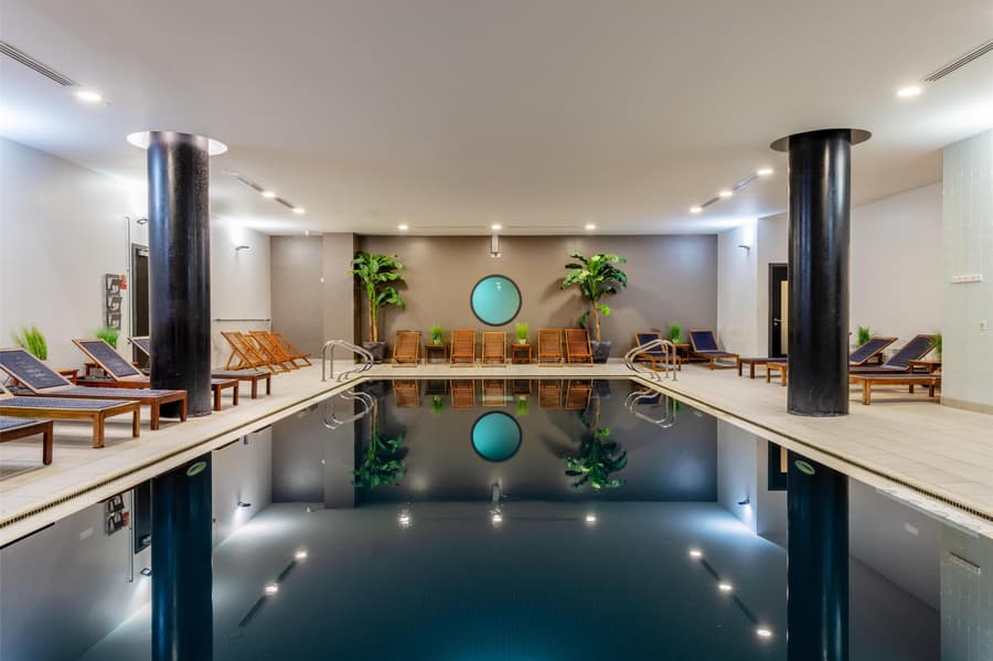 Radisson Hotel Manchester City Centre, A Verified Net Zero Hotel