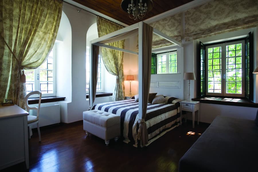 Despotiko Hotel