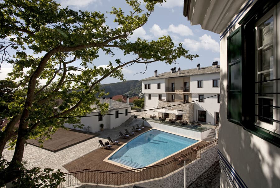 Despotiko Hotel